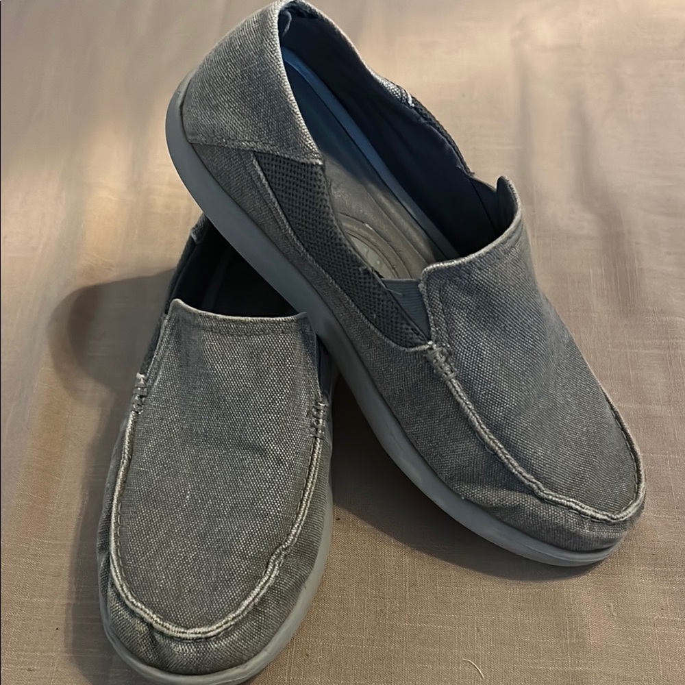 CROCS Gray Loafers Slip-Ons